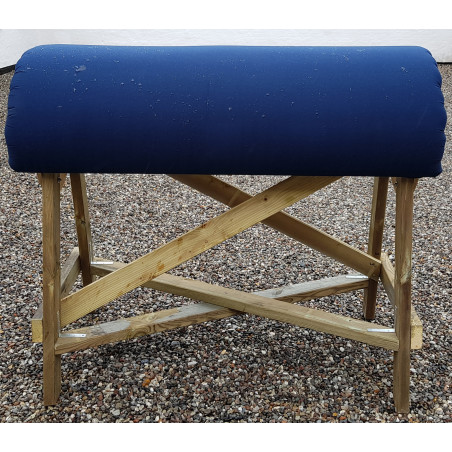 Barrel with crossed legs - Waterproof